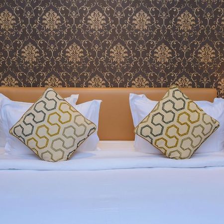 Aqua Inn Hotel Kinshasa Kültér fotó