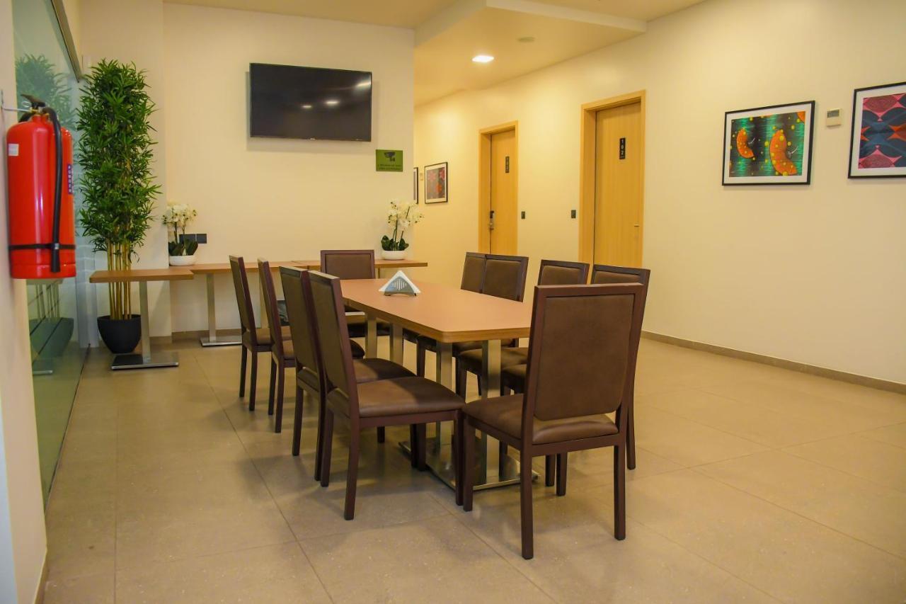 Aqua Inn Hotel Kinshasa Kültér fotó
